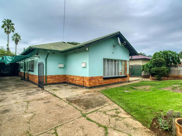 Unlocking Property Value Growth: A Guide to Monitoring Appreciation in Manchester"s Gentrifying Neighborhoods